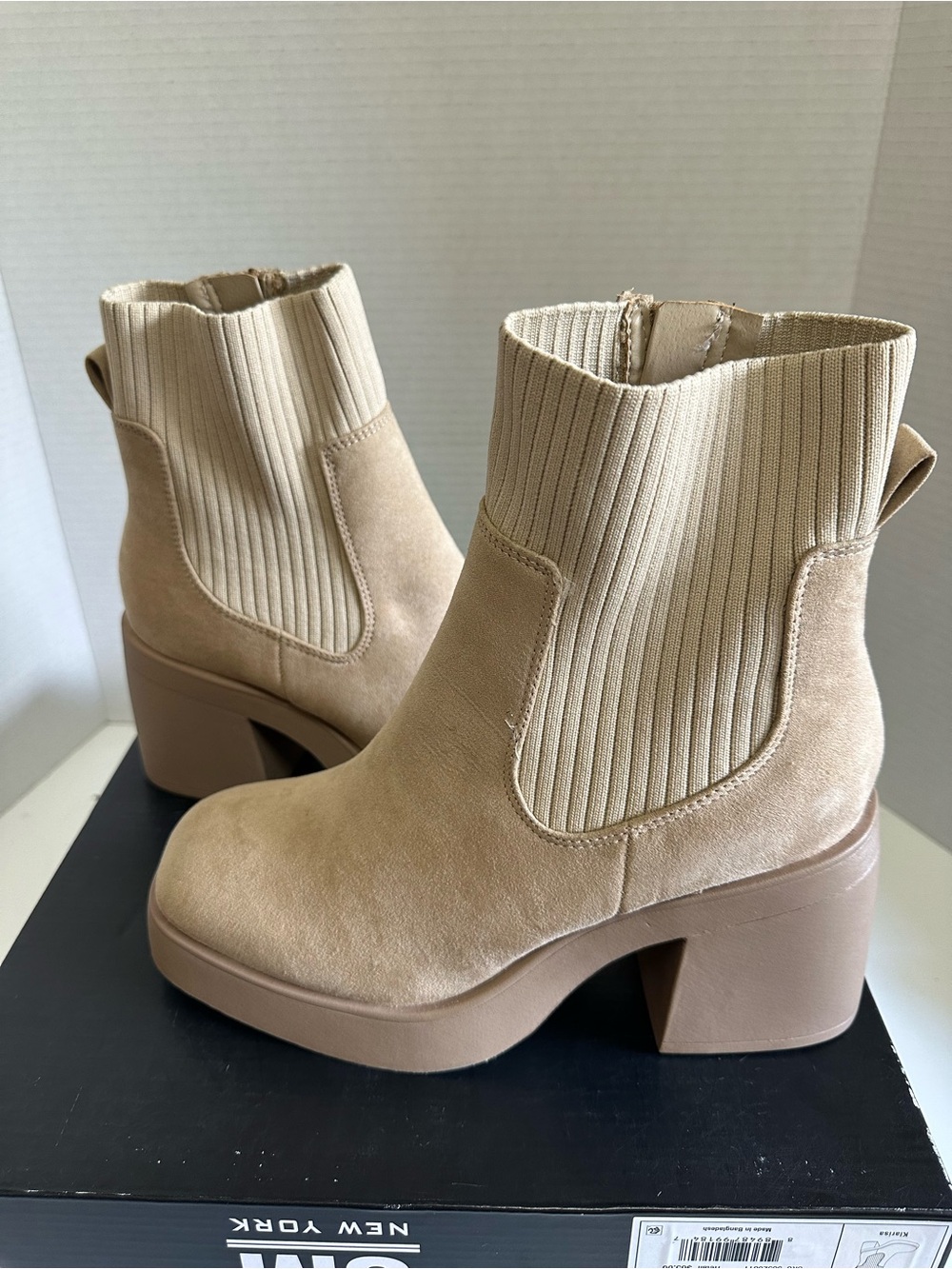 SM New York Beige Ribbed-Knit Platform Ankle Boots